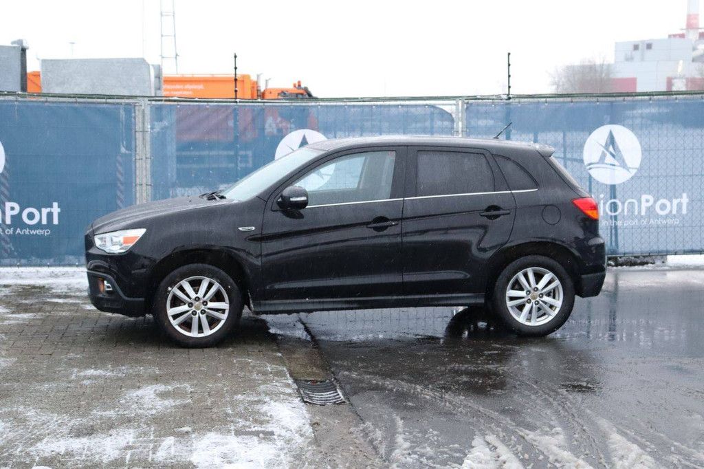 SUV Mitsubishi ASX Nomad Petrol 113hp 2013 (Margin)