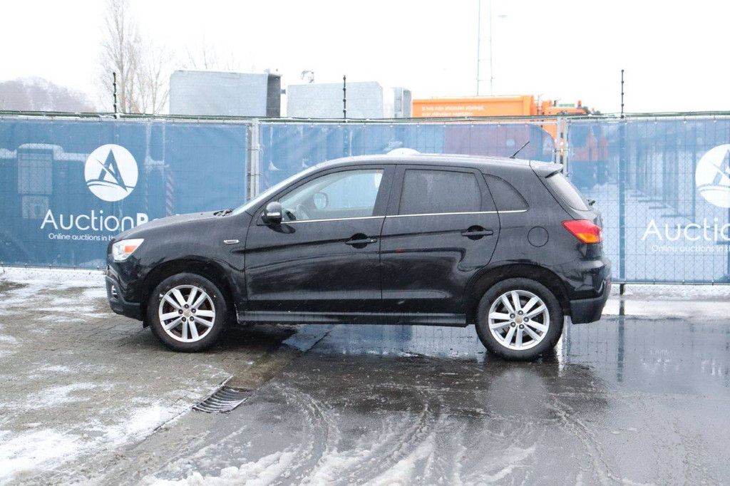 SUV Mitsubishi ASX Nomad Petrol 113hp 2013 (Margin)