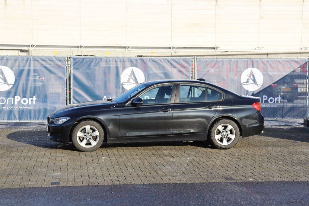 Pkw BMW 318d Diesel 143 PS 2013 (Marge)
