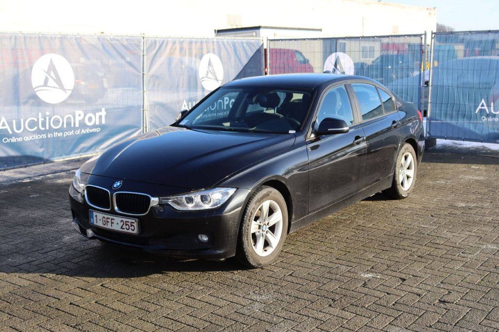 Pkw BMW 318d Diesel 143 PS 2013 (Marge)