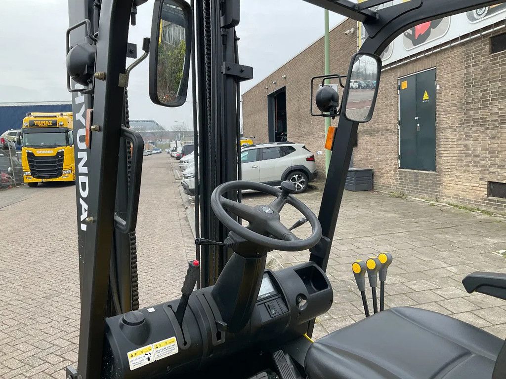 Hyundai HBF32-7 2900KG 4.50METER HEFTRUCK