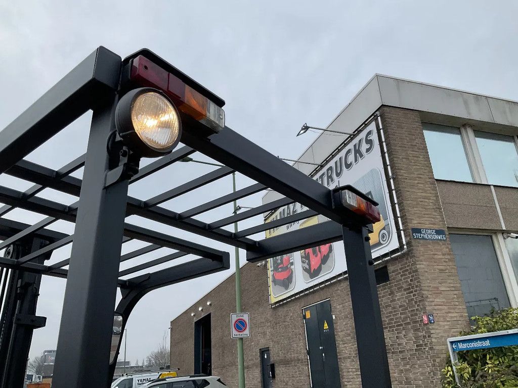 Hyundai HBF32-7 2900KG 4.50METER HEFTRUCK