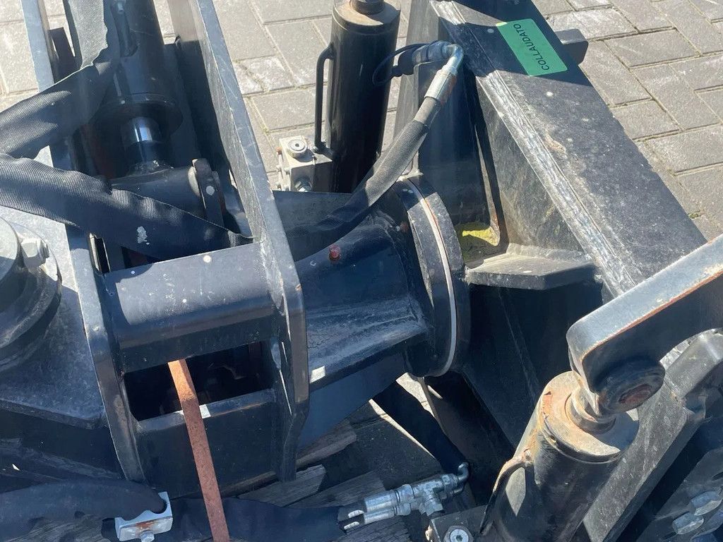 Dieci BUD7028 | CENTERING HANDLER | RIB HANDELING CLAMP | TUNNEL