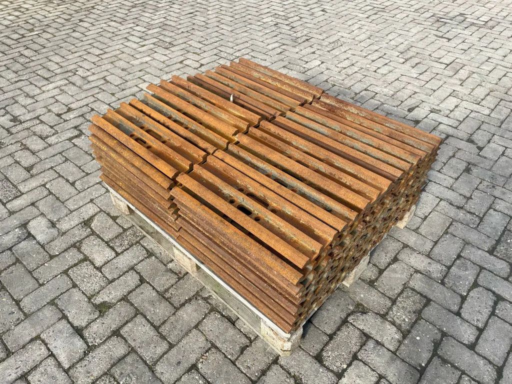 Volvo EC 250 E | DEMO | SHOES | PLATES | 60 CM | FAHRWERK