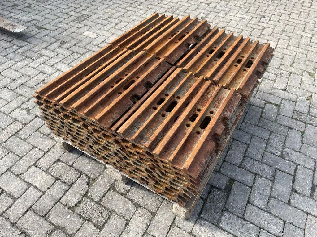 Volvo EC 250 E | DEMO | SHOES | PLATES | 60 CM | FAHRWERK