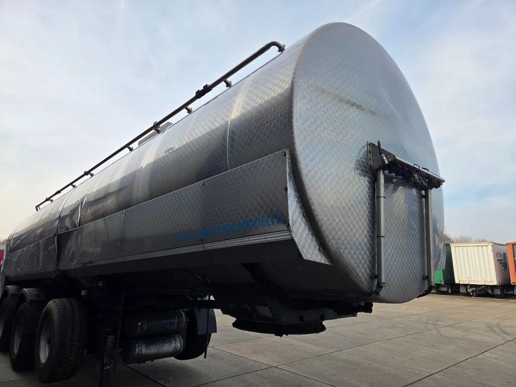 Lako 3 as 2x stuuras