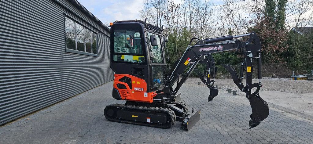 Rhinoceros Kubota XN20 B EN XN 25