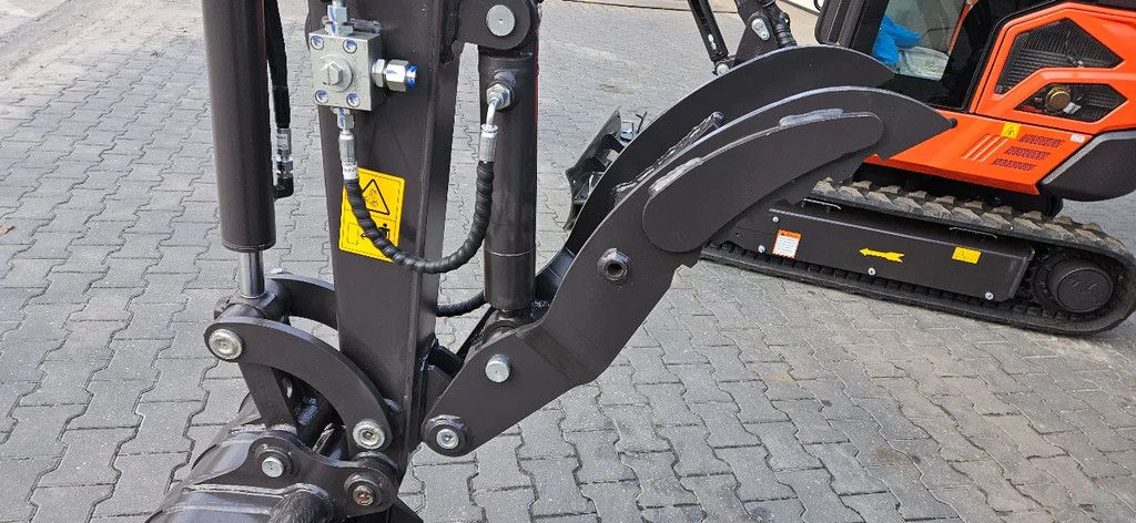 Rhinoceros Kubota XN20 B EN XN 25