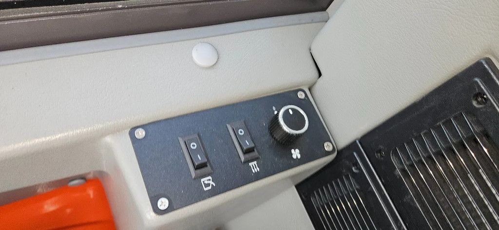 Rhinoceros Kubota XN20 B EN XN 25