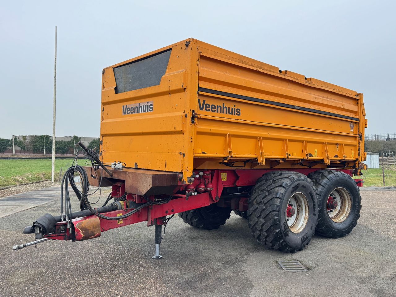 Veenhuis 3-zijdig kiepende kipper - 14m3