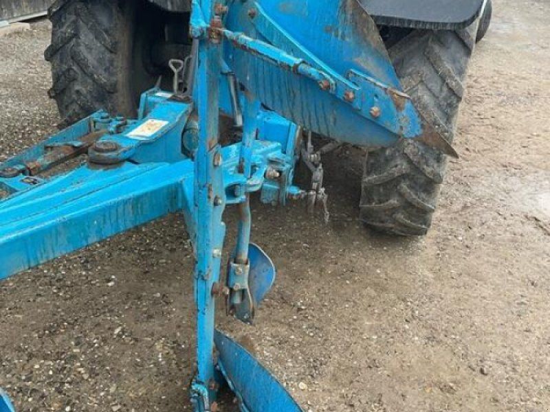 Lemken Opal 120
