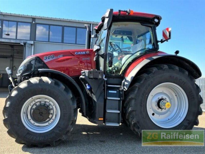 Case IH OPTUM 300 CVXD