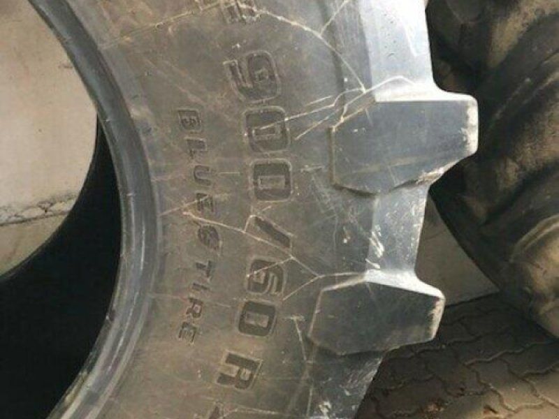 Trelleborg VF 900/60R42