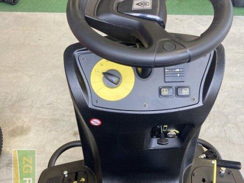 Kärcher Kehrmaschine KM 100/100 RG