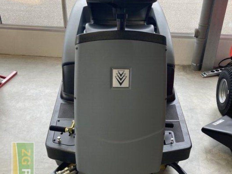 Kärcher Kehrmaschine KM 100/100 RG