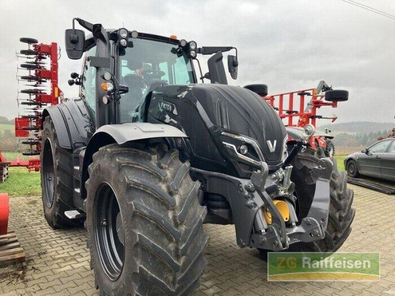 Valtra T215V