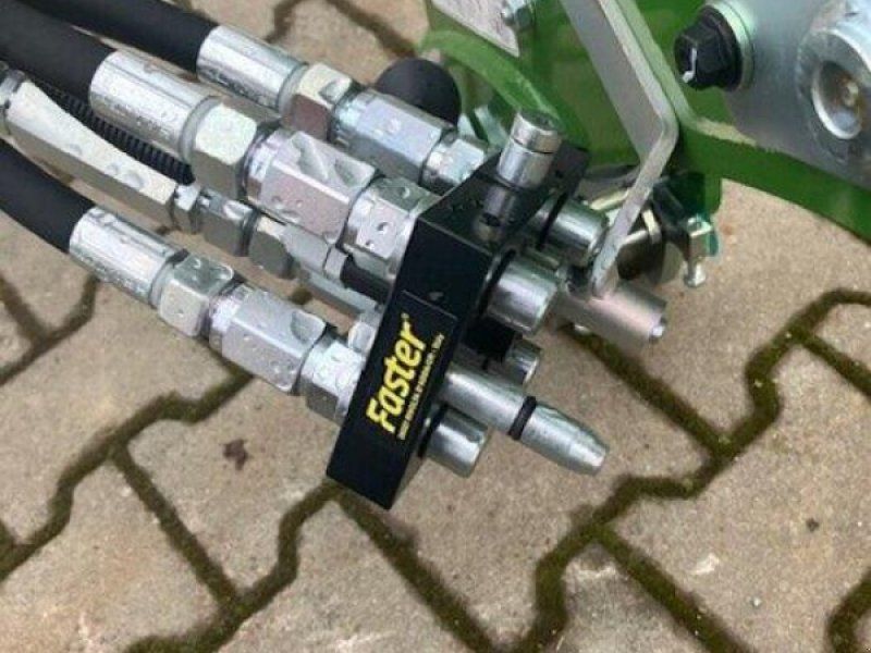 Fendt Frontlader CARGO 4X/80 DW