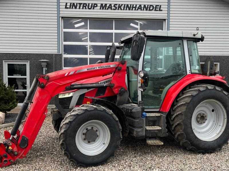 Massey Ferguson 5S.125 Dyna4 med frontlæsser