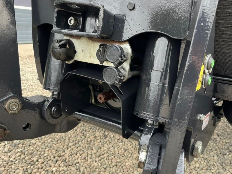 Case IH Magnum 340 CVXDrive AFS Connect Med frontlift og frontpto