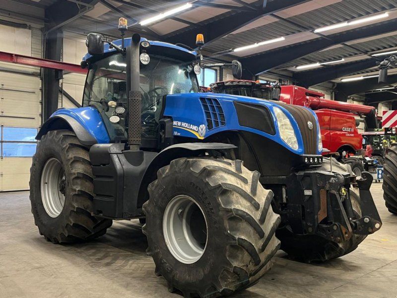 New Holland T8.330