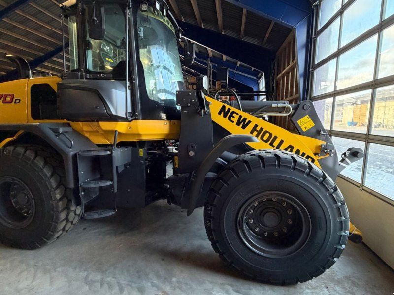 New Holland W170D