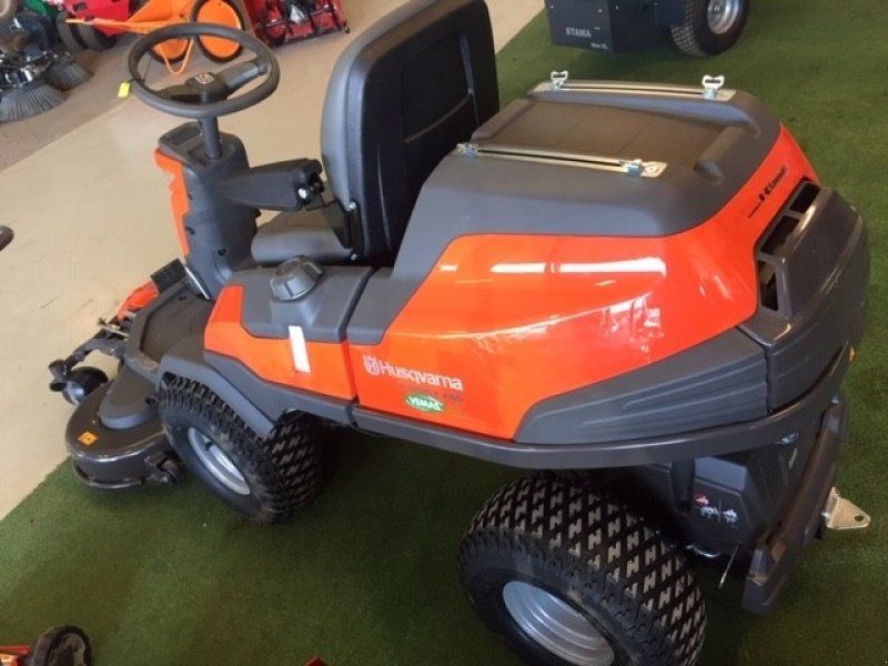 Husqvarna R 420TsX AWD