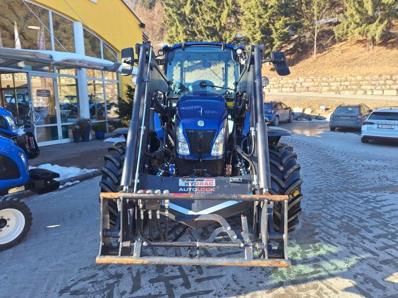 New Holland T5.120