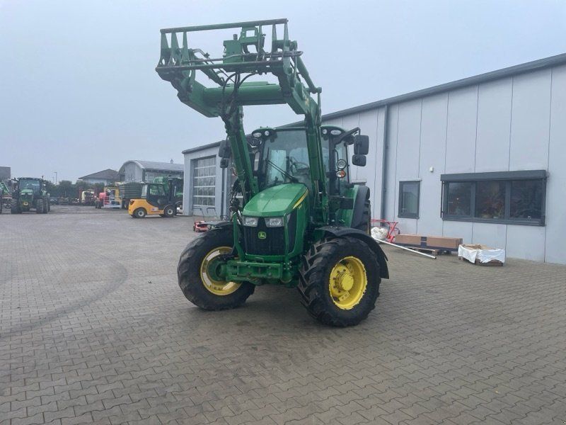 John Deere 5090R
