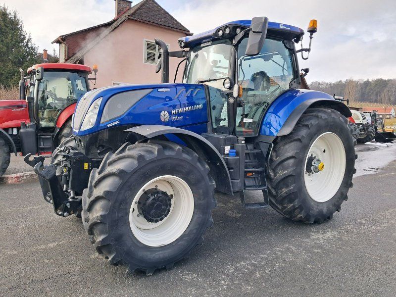 New Holland T7.270 Auto Command SideWinder II (Stage V)