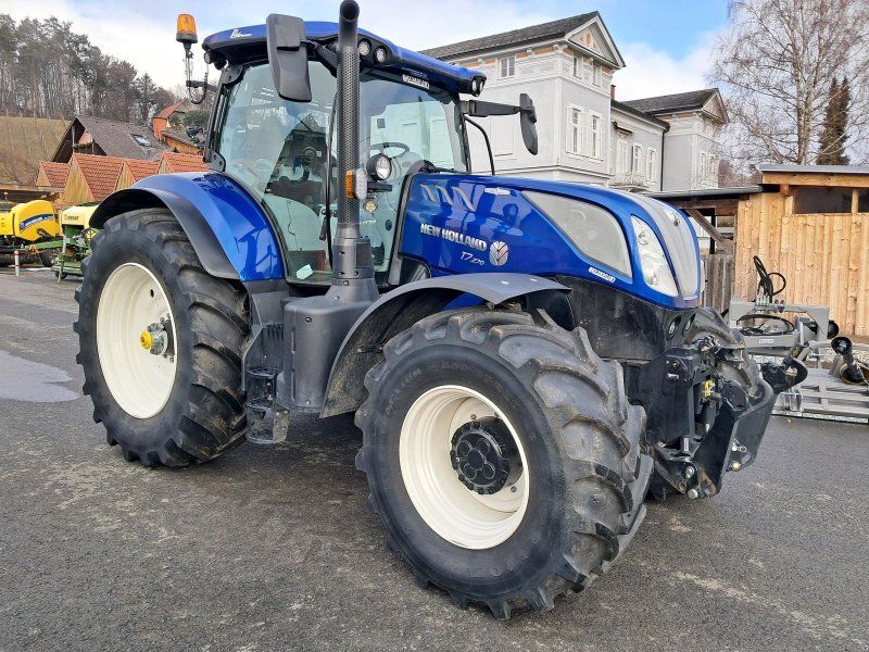 New Holland T7.270 Auto Command SideWinder II (Stage V)