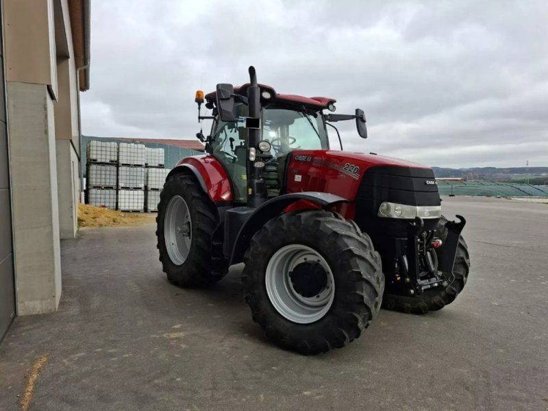 Case IH PUMA 220 CVX