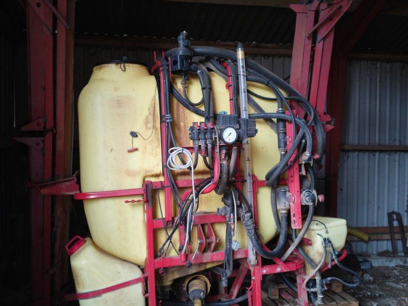 Hardi 12 m  1000 liter skal synes