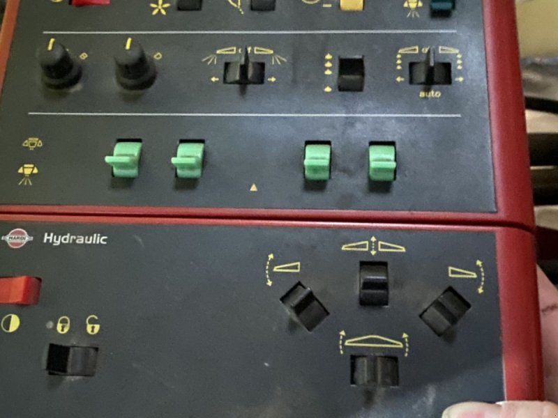 Hardi Commander 4200 med luft. Sprøjten er synes i 2025.