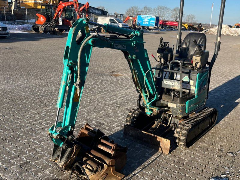 Kobelco SK10SR 3 skovle