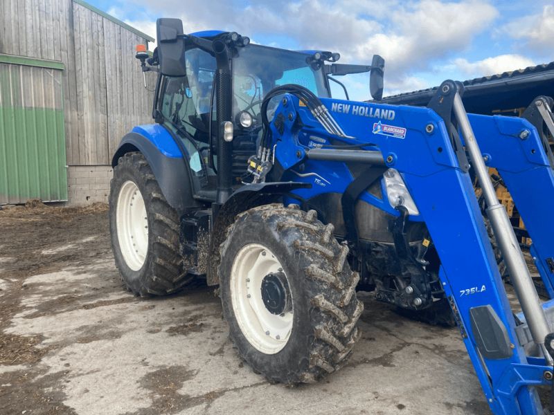 New Holland T5.120 DYNAMIC COMMAND