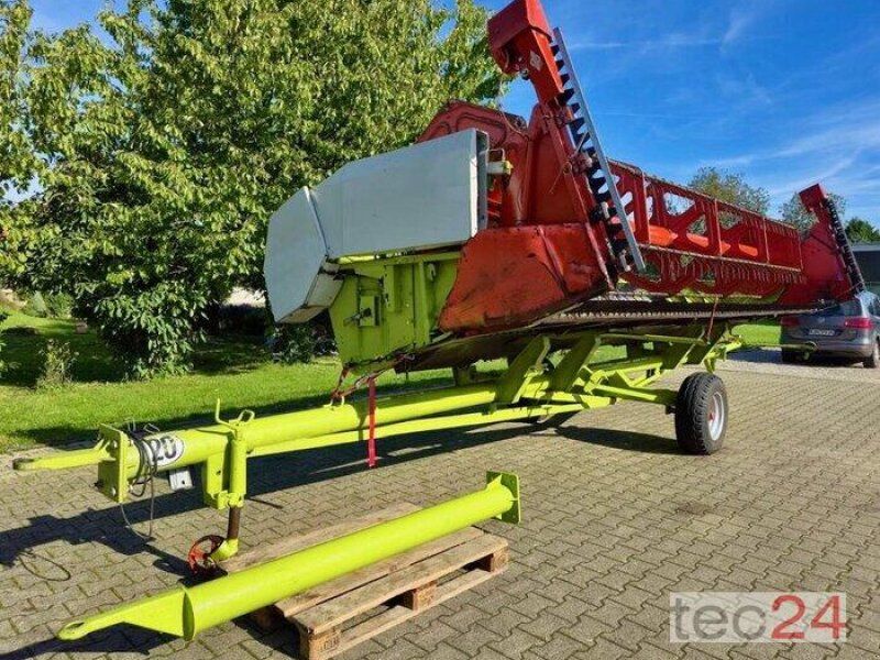 Claas Schneidwerk C 600 mit Rapstisch