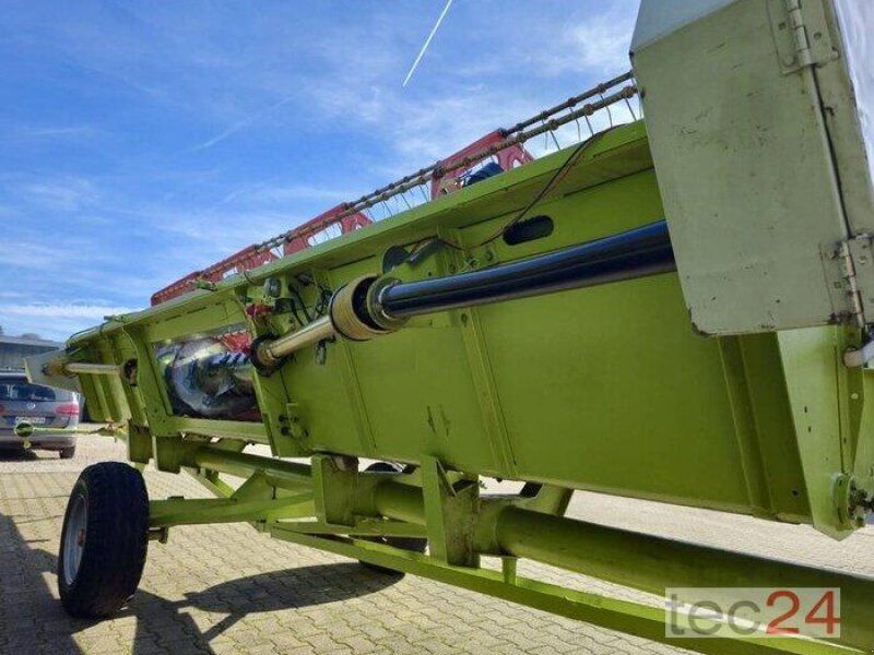 Claas Schneidwerk C 600 mit Rapstisch