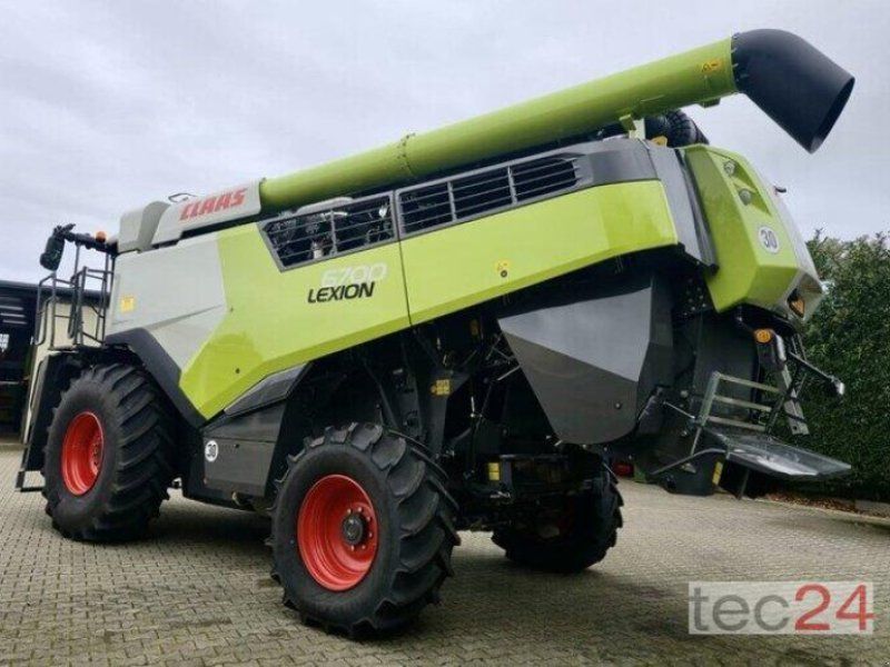 Claas Lexion 6700 mit Schneidwerk