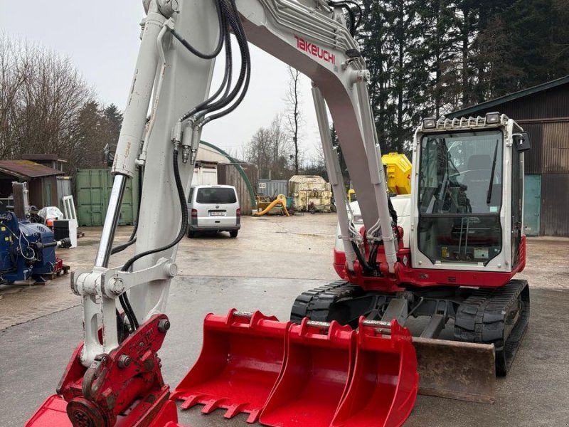 Takeuchi TB290