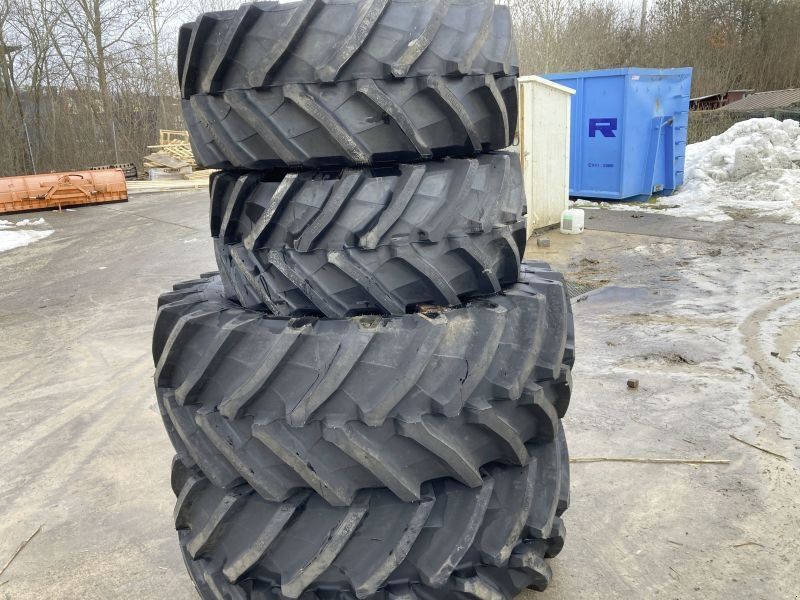 Trelleborg 650/65 R38 540/65 R26 Neu