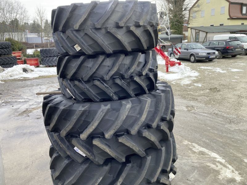 Trelleborg 650/65 R38 540/65 R26 Neu