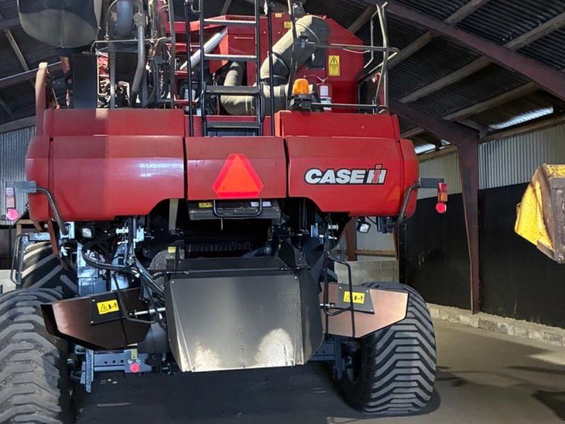 Case IH Axial Flow 7230