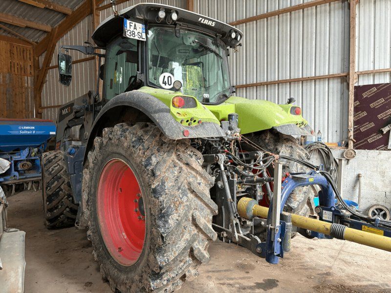 Claas AXION 800 HA CHARGEUR TX425