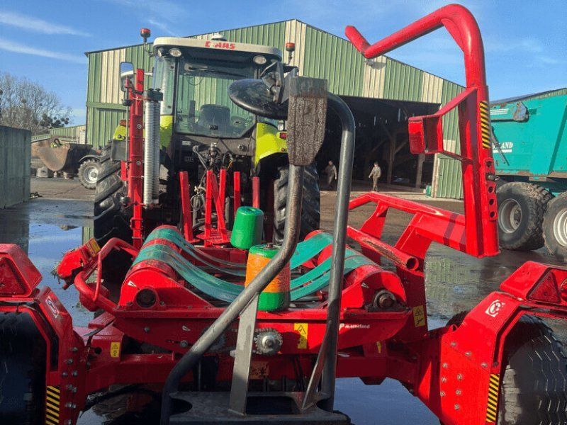 Kverneland ENRUBANNEUSE 7740 S