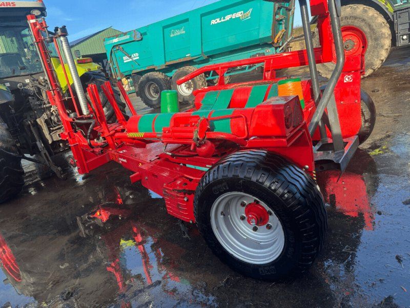 Kverneland ENRUBANNEUSE 7740 S