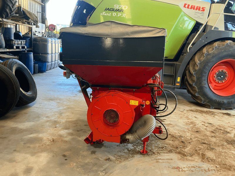 Kuhn TREMIE FRONTALE