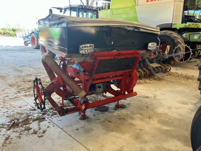 Kuhn TREMIE FRONTALE