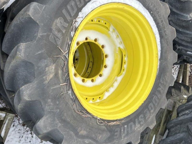 BRI.STONE VF650/65R3