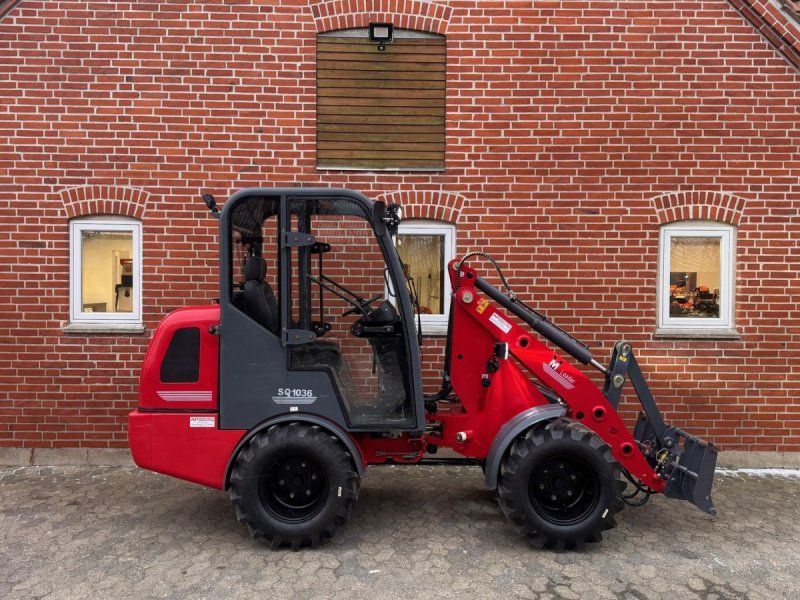 1036LXC m/lukket kabine 1036