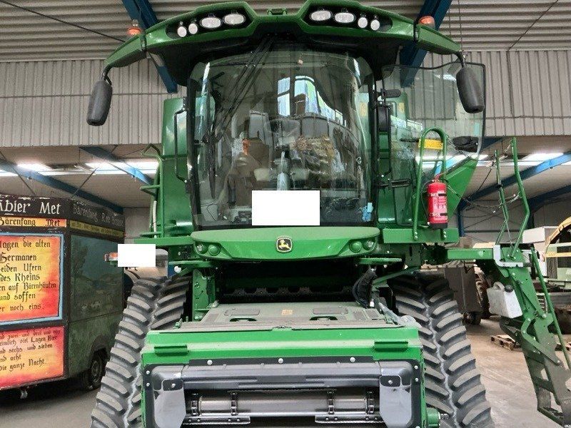 John Deere S790